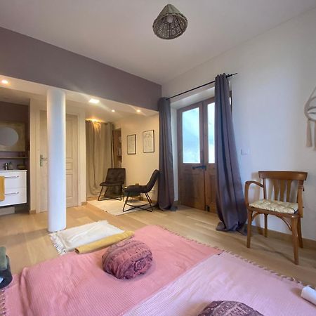 Le Clos Des Grandes Rivieres Sainte-Soulle Екстериор снимка
